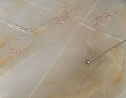 枣强瓷砖空鼓维修公司分享粘合剂选择不当在瓷砖铺贴过程中可能导致以下问题